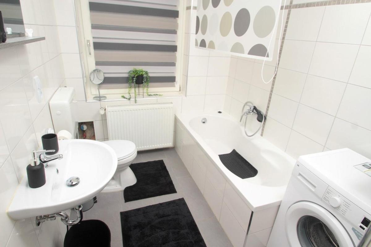 Ruheoase Mitten In Der Stadt Pirmasens Extérieur photo
